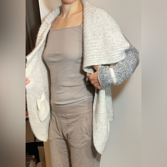 Yigal Azroel sweater size M - Picture 6 of 16